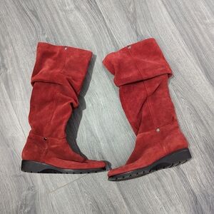 Aerosoles Slouchy Pull On Suede Boots